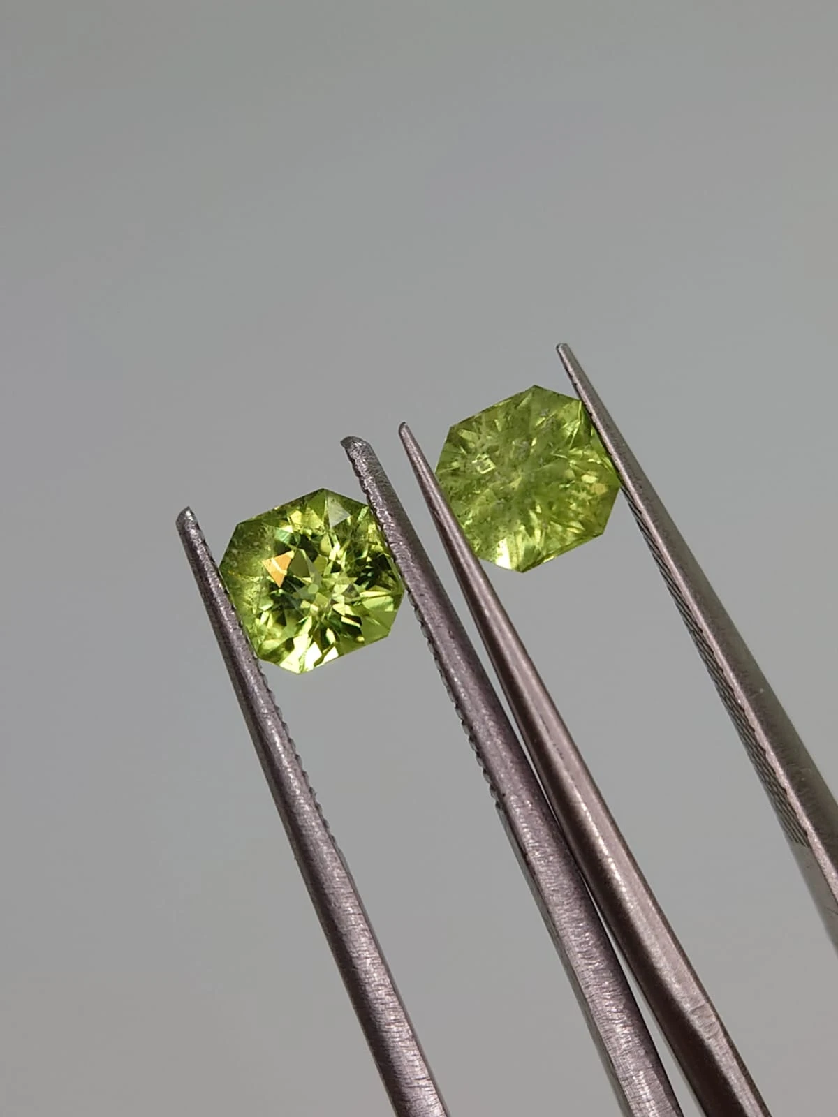 1.75ct Natural Peridot pair From Pakistan — view 5